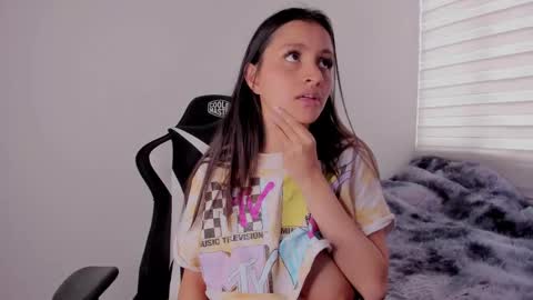 Snapshot of lanna_as chatting on January 28, 2025, 5:24 pm lanna_as online show from January 28, 2025, 5:24 pm