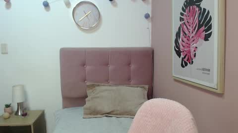 Snapshot of lanna_mills chatting on March 4, 2026, 1:06 pm Lanna online show from March 4, 2026, 1:06 pm