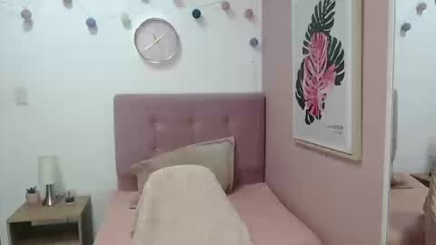 Snapshot of lanna_mills chatting on March 25, 2026, 1:17 pm Lanna online show from March 25, 2026, 1:17 pm
