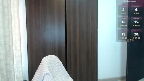 Snapshot of lanna_mills chatting on April 1, 2026, 1:34 pm Lanna online show from April 1, 2026, 1:34 pm