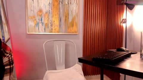 Tiana online show from February 5, 2025, 9:18 pm