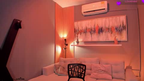 Tiana online show from October 16, 2025, 7:48 pm