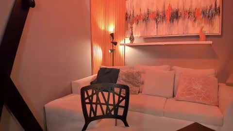 Tiana online show from October 28, 2025, 8:22 pm