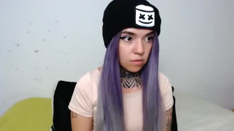 LANNIE   online show from January 27, 2025, 11:11 pm