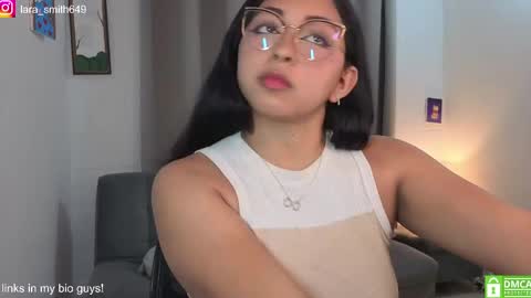 Snapshot of lara1__ chatting on May 25, 2026, 11:55 pm Lara online show from May 25, 2026, 11:55 pm