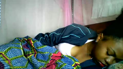 lara_belle online show from June 14, 2026, 2:35 am
