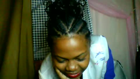lara_belle online show from July 4, 2026, 8:15 pm