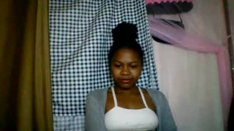 lara_belle online show from July 18, 2026, 1:54 am