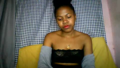 lara_belle online show from July 20, 2026, 10:50 am