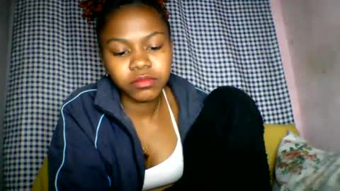 lara_belle online show from July 26, 2026, 2:09 am