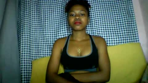 lara_belle online show from July 26, 2026, 4:14 pm