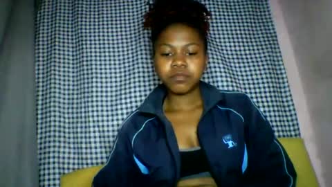 lara_belle online show from July 28, 2026, 6:31 pm
