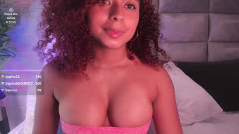 Lara  online show from January 28, 2025, 10:02 am