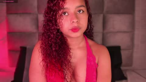 Lara  online show from February 4, 2025, 3:44 am