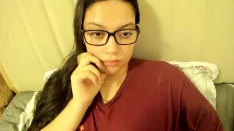 Snapshot of laracamille chatting on October 21, 2025, 3:51 am lara online show from October 21, 2025, 3:51 am