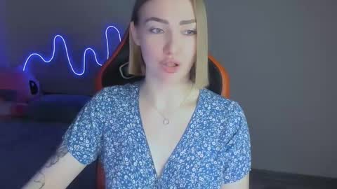 LaraKrein lk online show from November 29, 2025, 2:53 pm