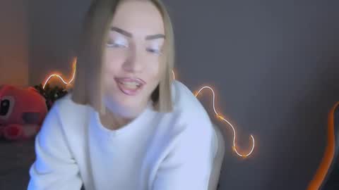 LaraKrein lk online show from December 16, 2025, 1:38 pm