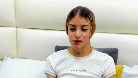 LARA online show from March 6, 2025, 11:20 pm