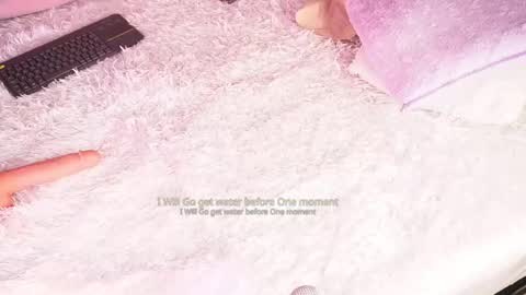 Lara Give it a thumbs up please its important  online show from November 15, 2025, 2:20 am