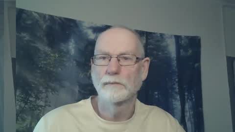 Snapshot of larbie chatting on December 15, 2024, 1:46 am Larbie online show from December 15, 2024, 1:46 am