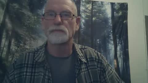 Snapshot of larbie chatting on December 24, 2024, 11:11 pm Larbie online show from December 24, 2024, 11:11 pm