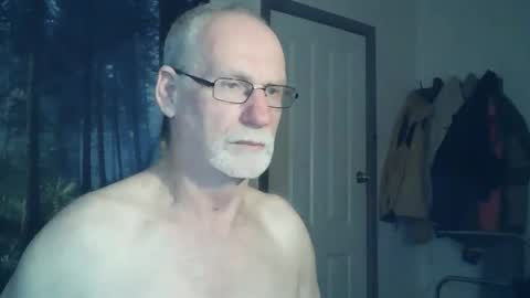 Snapshot of larbie chatting on January 7, 2025, 10:22 am Larbie online show from January 7, 2025, 10:22 am