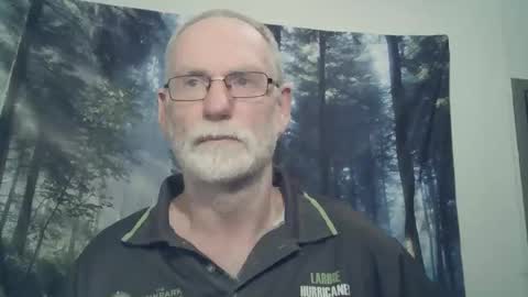 Snapshot of larbie chatting on January 23, 2025, 10:54 am Larbie online show from January 23, 2025, 10:54 am