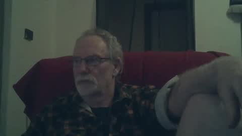 Snapshot of larbie chatting on March 8, 2025, 11:37 am Larbie online show from March 8, 2025, 11:37 am