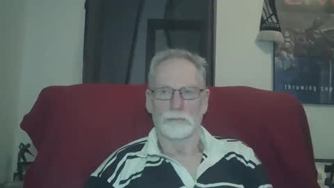 Snapshot of larbie chatting on September 20, 2025, 2:01 am Larbie online show from September 20, 2025, 2:01 am