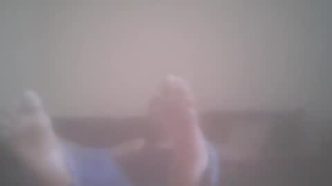 larenna online show from February 10, 2025, 3:21 pm