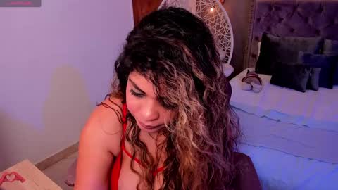 Snapshot of laris_park chatting on January 24, 2025, 8:44 am laris_park online show from January 24, 2025, 8:44 am