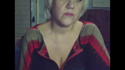 Snapshot of larisaq4ugo24 chatting on January 16, 2025, 6:37 pm larisaq4ugo24 online show from January 16, 2025, 6:37 pm