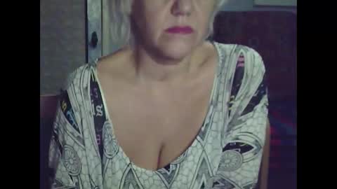 Snapshot of larisaq4ugo24 chatting on February 7, 2025, 6:45 pm larisaq4ugo24 online show from February 7, 2025, 6:45 pm