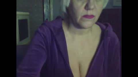 Snapshot of larisaq4ugo24 chatting on February 22, 2025, 9:15 pm larisaq4ugo24 online show from February 22, 2025, 9:15 pm