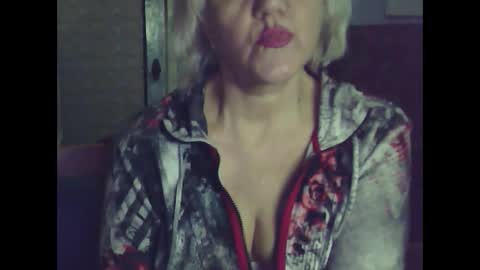 Snapshot of larisaq4ugo24 chatting on March 5, 2025, 8:21 pm larisaq4ugo24 online show from March 5, 2025, 8:21 pm