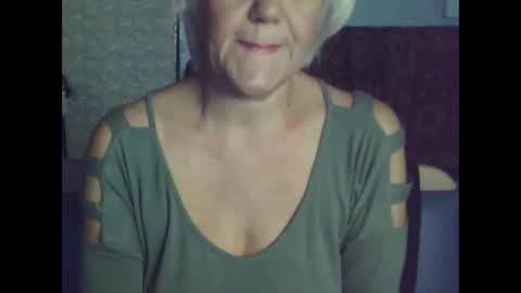 Snapshot of larisaq4ugo24 chatting on September 13, 2025, 8:25 am larisaq4ugo24 online show from September 13, 2025, 8:25 am