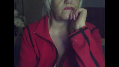 Snapshot of larisaq4ugo24 chatting on September 26, 2025, 6:23 pm larisaq4ugo24 online show from September 26, 2025, 6:23 pm