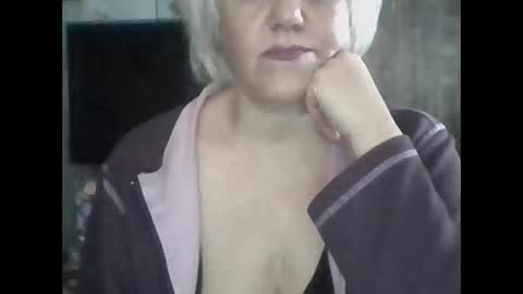 Snapshot of larisaq4ugo24 chatting on October 15, 2025, 7:19 am larisaq4ugo24 online show from October 15, 2025, 7:19 am