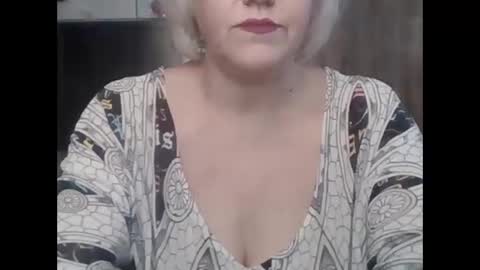 Snapshot of larisaq4ugo24 chatting on November 2, 2025, 6:16 am larisaq4ugo24 online show from November 2, 2025, 6:16 am