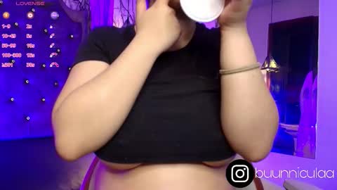 Snapshot of larissa01_ chatting on September 13, 2025, 2:44 am Lari online show from September 13, 2025, 2:44 am