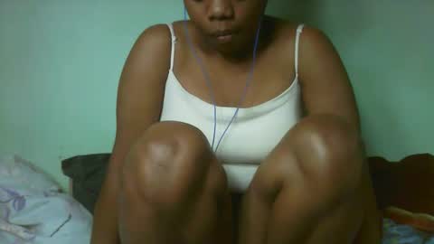 larissa645771 online show from September 30, 2025, 7:19 pm