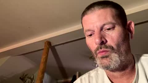 Snapshot of larrythelover23 chatting on March 30, 2026, 7:42 am larrythelover23 online show from March 30, 2026, 7:42 am