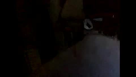 Snapshot of larrythelover23 chatting on April 8, 2026, 4:45 am larrythelover23 online show from April 8, 2026, 4:45 am