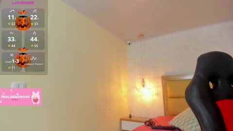  MIA  online show from October 23, 2025, 12:15 pm