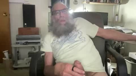 chris online show from March 31, 2026, 7:14 pm