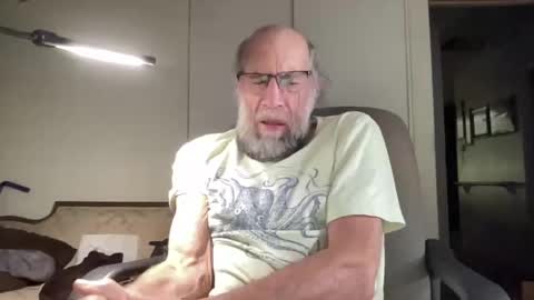 Snapshot of laser137 chatting on December 22, 2024, 3:55 am cris online show from December 22, 2024, 3:55 am