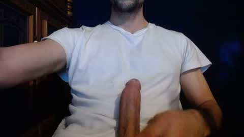 Snapshot of lastinline4 chatting on December 6, 2024, 2:02 am Lastinline4 online show from December 6, 2024, 2:02 am