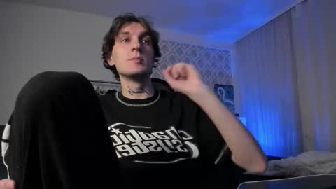 Snapshot of lastnight4you chatting on October 7, 2025, 10:18 pm acie online show from October 7, 2025, 10:18 pm