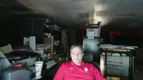 lasvegasmale4u60 online show from June 26, 2026, 5:23 am