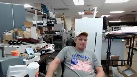 Snapshot of lasvegasmale4u602 chatting on July 18, 2026, 4:22 pm lasvegasmale4u602 online show from July 18, 2026, 4:22 pm
